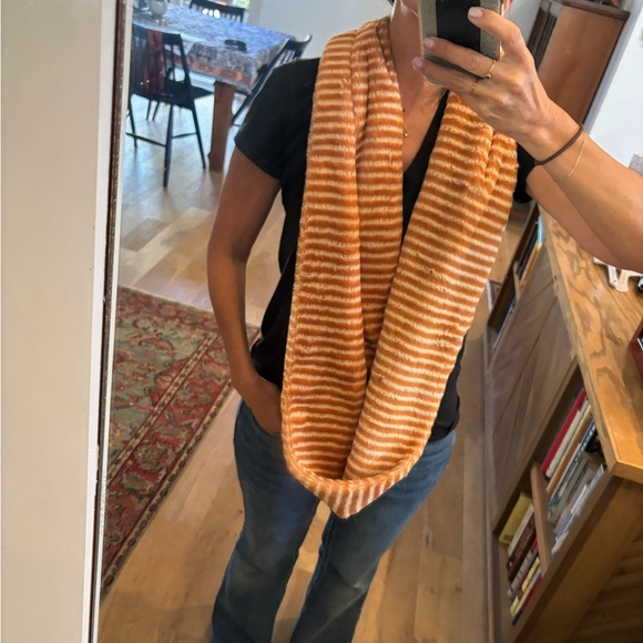 NWT Anthropologie Infinity Scarf - Picture 1 of 5